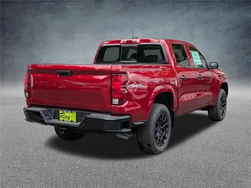 2026 Chevrolet Colorado Work Truck photo 1