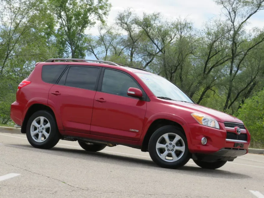 2009 Toyota RAV4 Limited photo 1