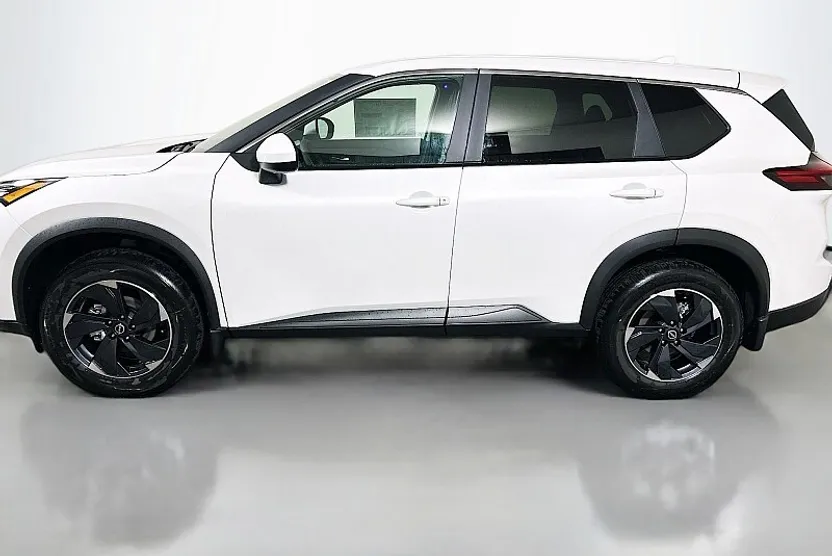 2026 Nissan Rogue SV photo 1
