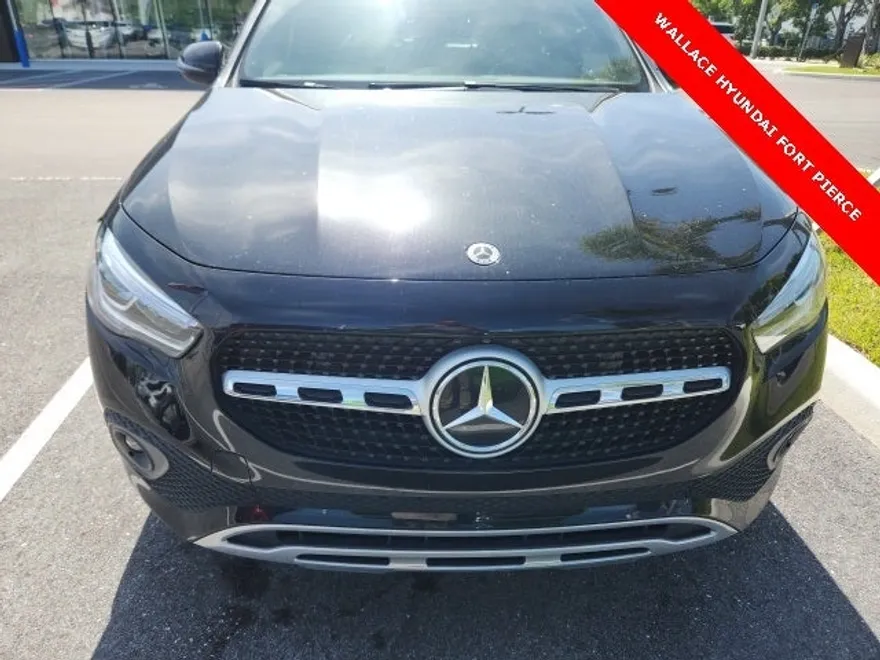 2023 Mercedes Benz GLA 250 4MATIC photo 1