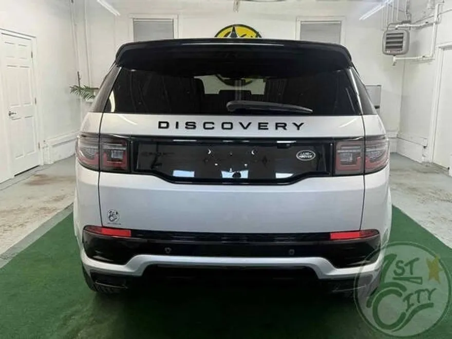 2021 Land Rover Discovery Sport S R-Dynamic photo 1