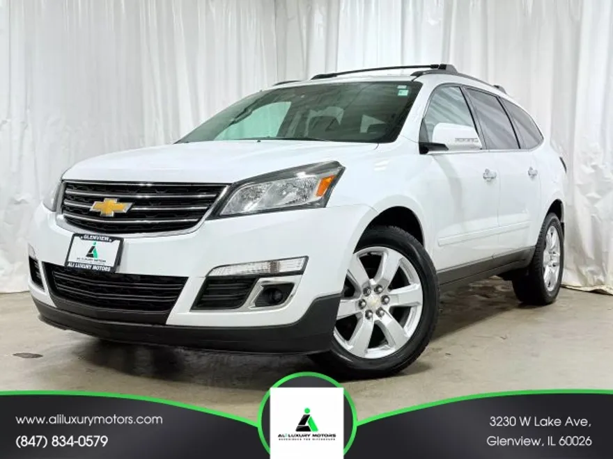 2016 Chevrolet Traverse 1LT photo 1