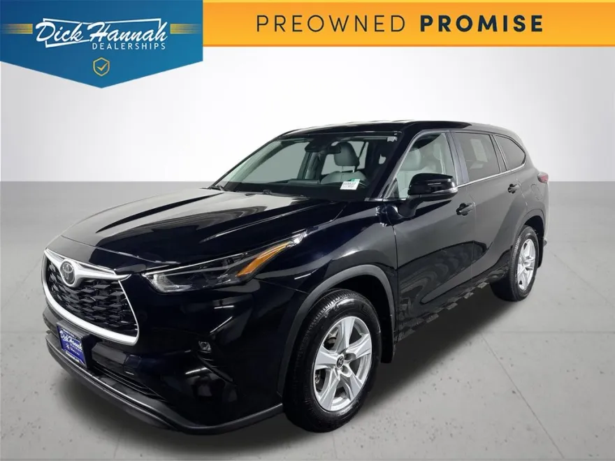 2023 Toyota Highlander L photo 1