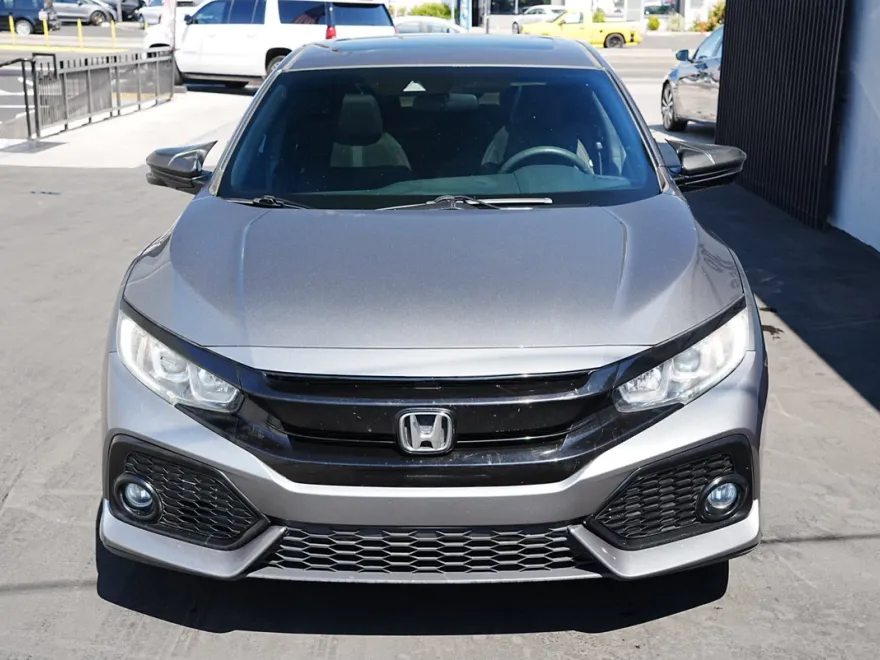 2019 Honda Civic Hatchback EX photo 1