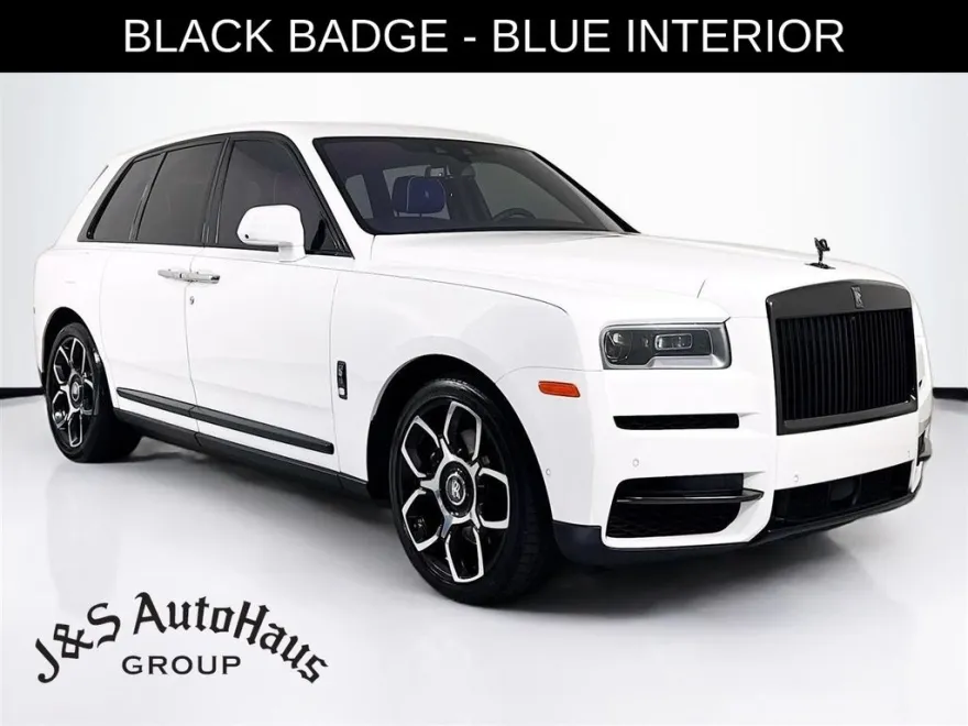 2023 Rolls Royce Cullinan Black Badge photo 1