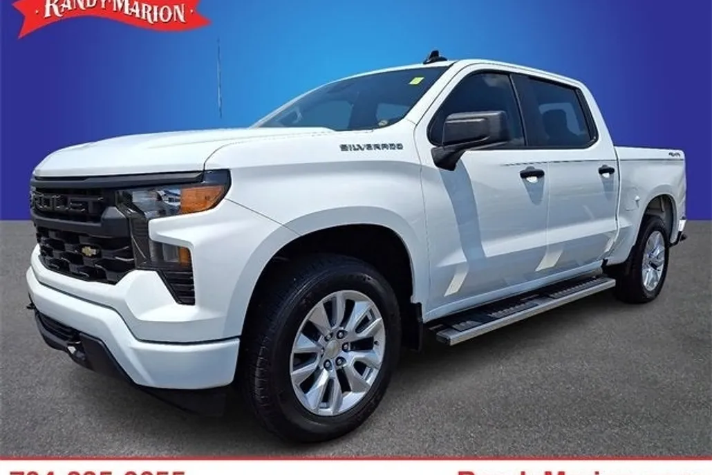2024 Chevrolet Silverado 1500 Custom photo 1