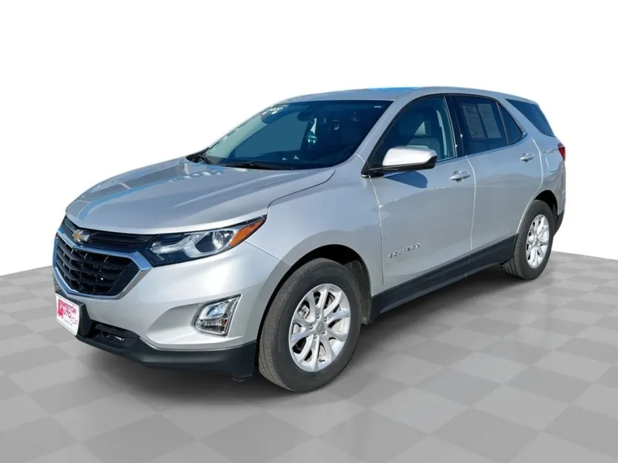 2020 Chevrolet Equinox LT photo 1