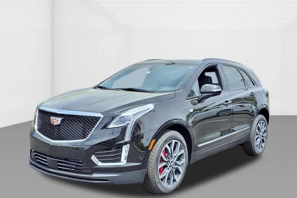 2025 Cadillac XT5 Sport photo 1