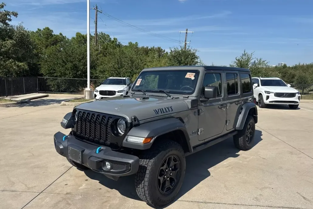 2023 Jeep Wrangler Willys 4xe photo 1