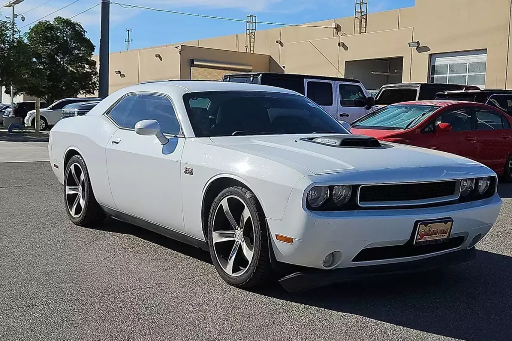2014 Dodge Challenger R/T photo 1