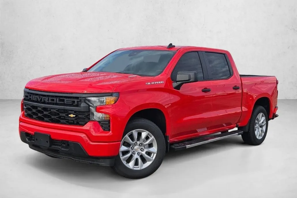 2026 Chevrolet Silverado 1500 Custom photo 1
