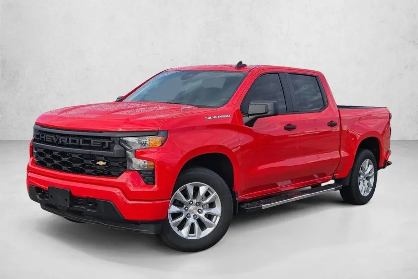 2026 Chevrolet Silverado 1500 Custom photo 1