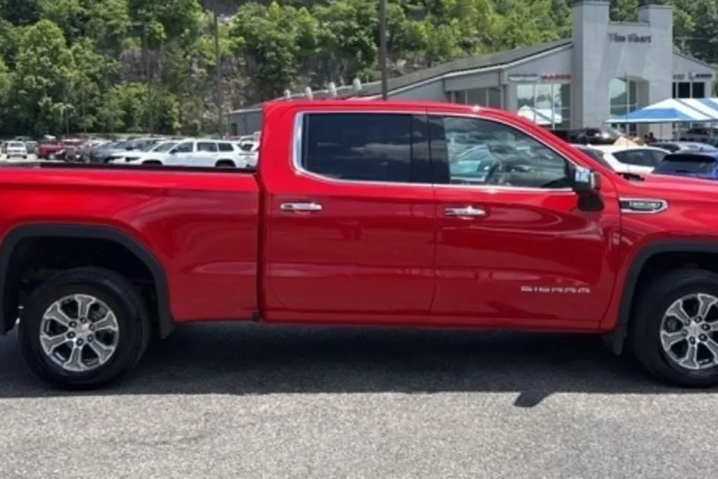 2021 Gmc Sierra 1500 SLT photo 1