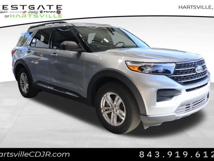 2020 Ford Explorer XLT photo 1
