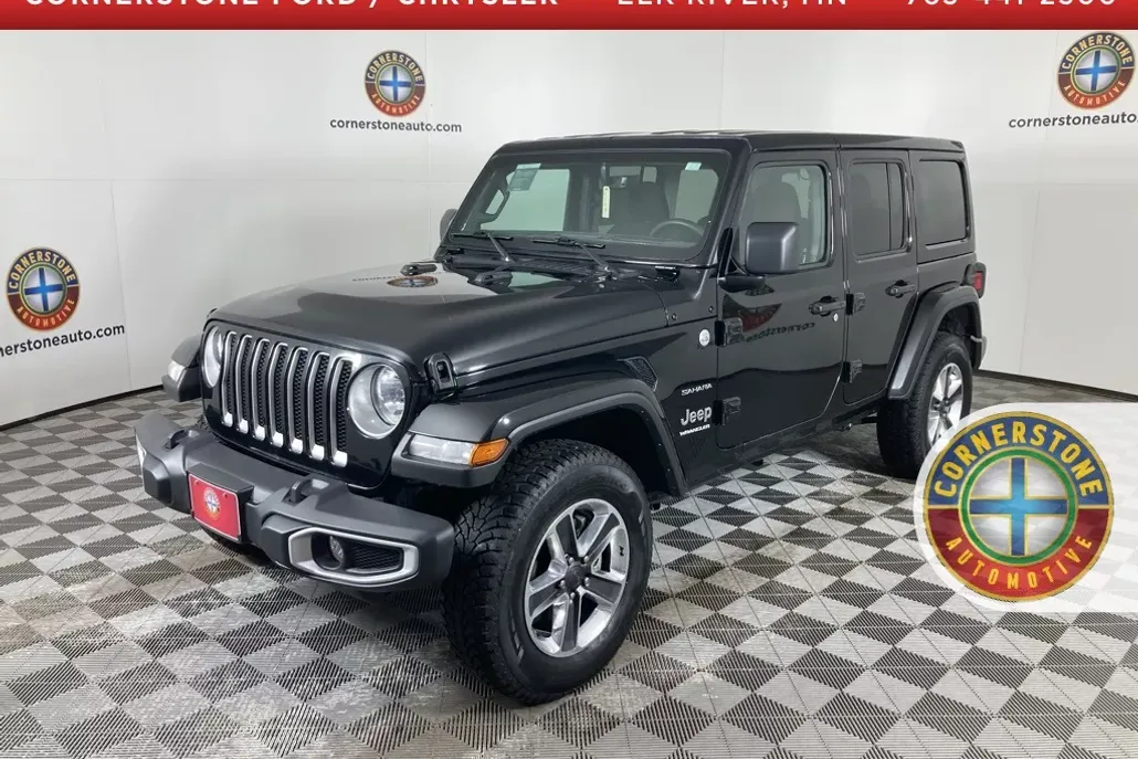 2023 Jeep Wrangler Sahara photo 1