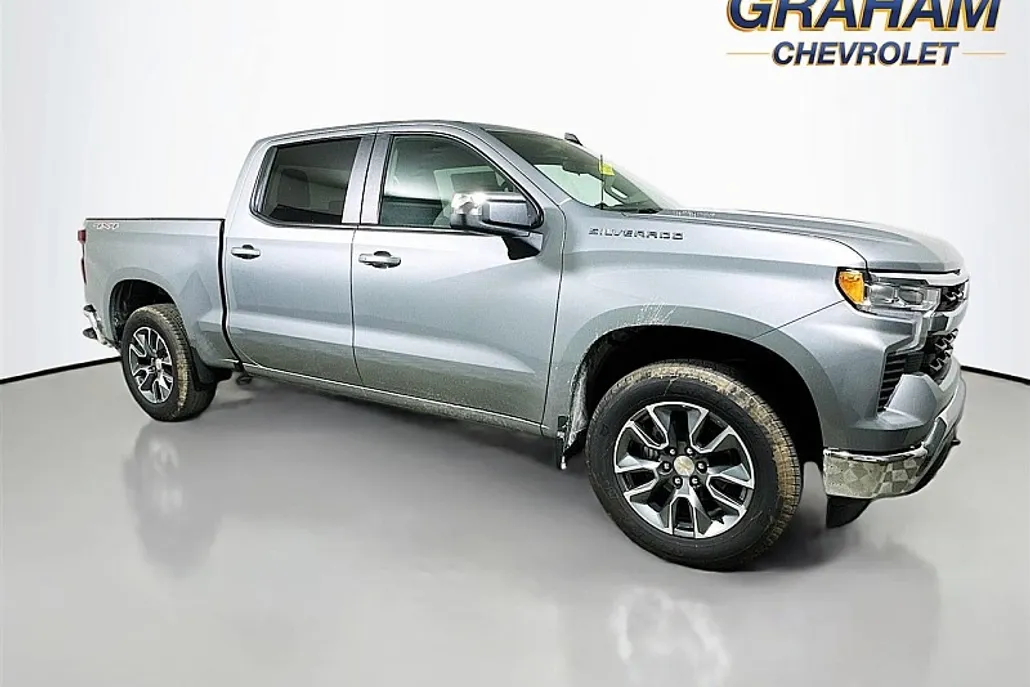 2026 Chevrolet Silverado 1500 LT photo 1