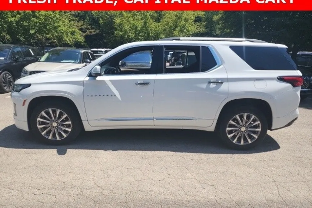 2022 Chevrolet Traverse Premier photo 1