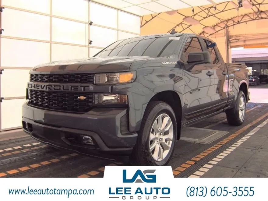2019 Chevrolet Silverado 1500 Custom photo 1
