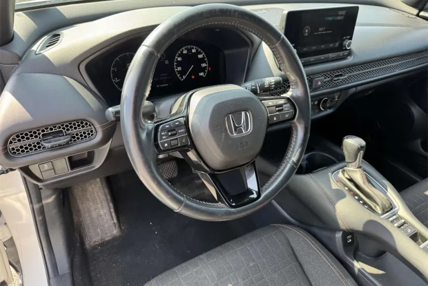 2024 Honda HR-V Sport photo 1