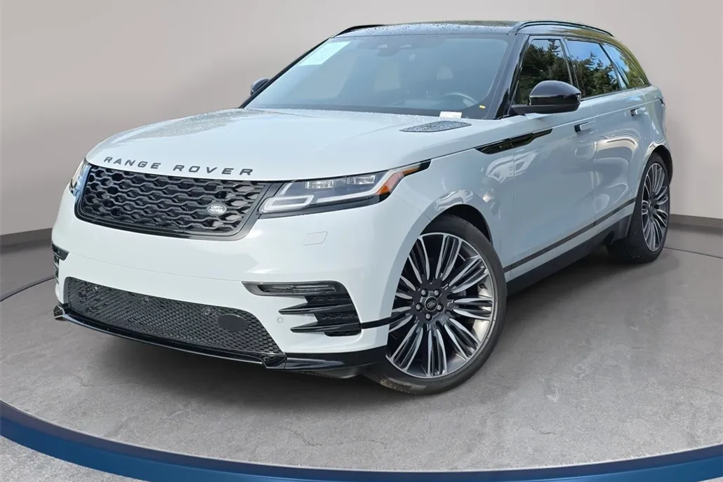 2023 Land Rover Range Rover Velar P400 HST photo 1