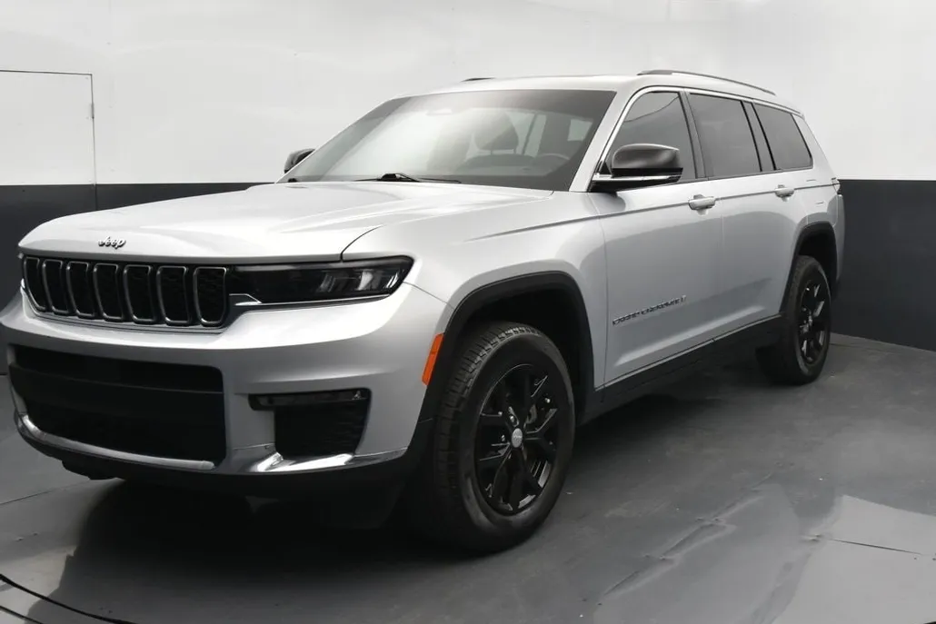 2021 Jeep Grand Cherokee Limited photo 1
