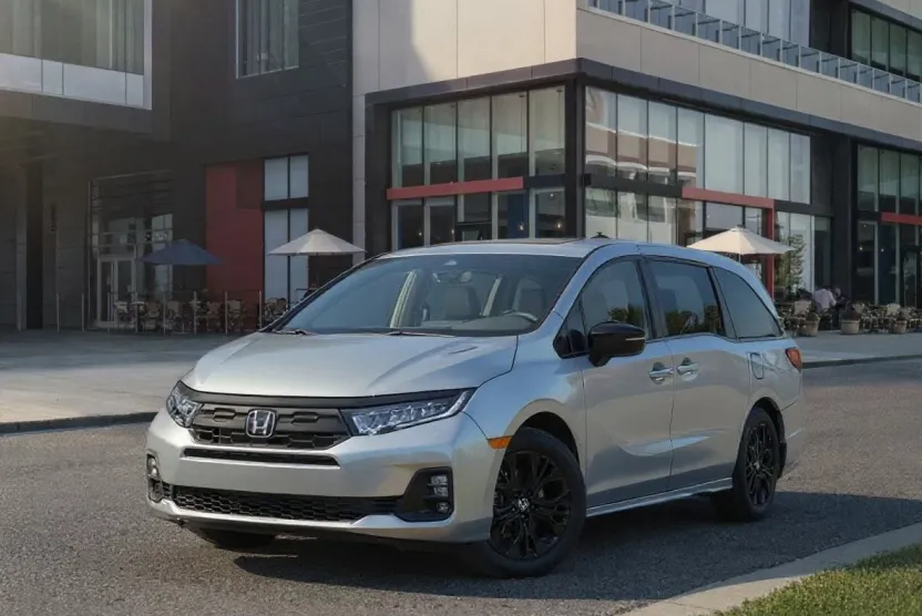 2026 Honda Odyssey photo 1