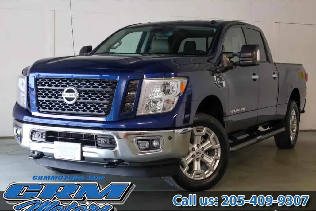 2019 Nissan Titan Crew Cab SV photo 1