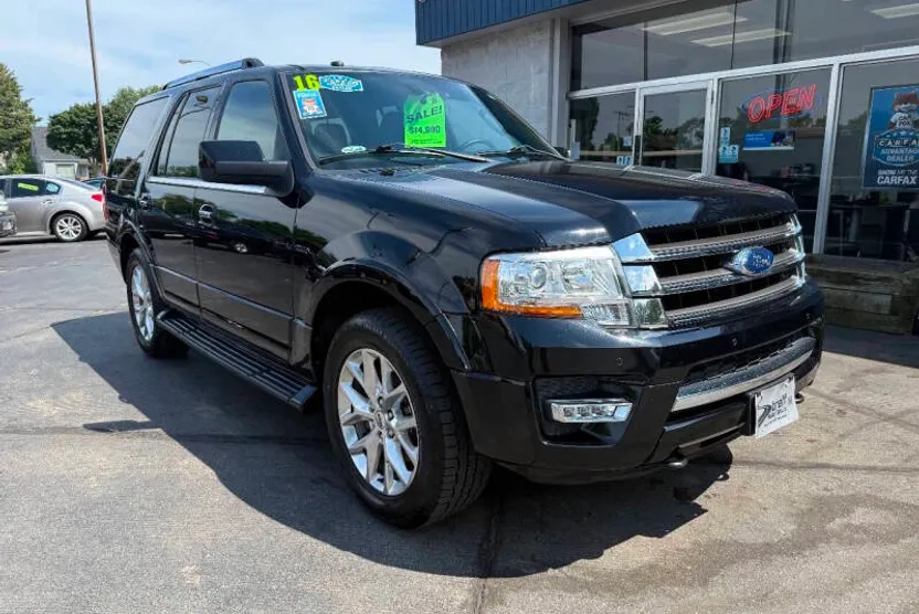 2016 Ford Expedition Limited photo 1