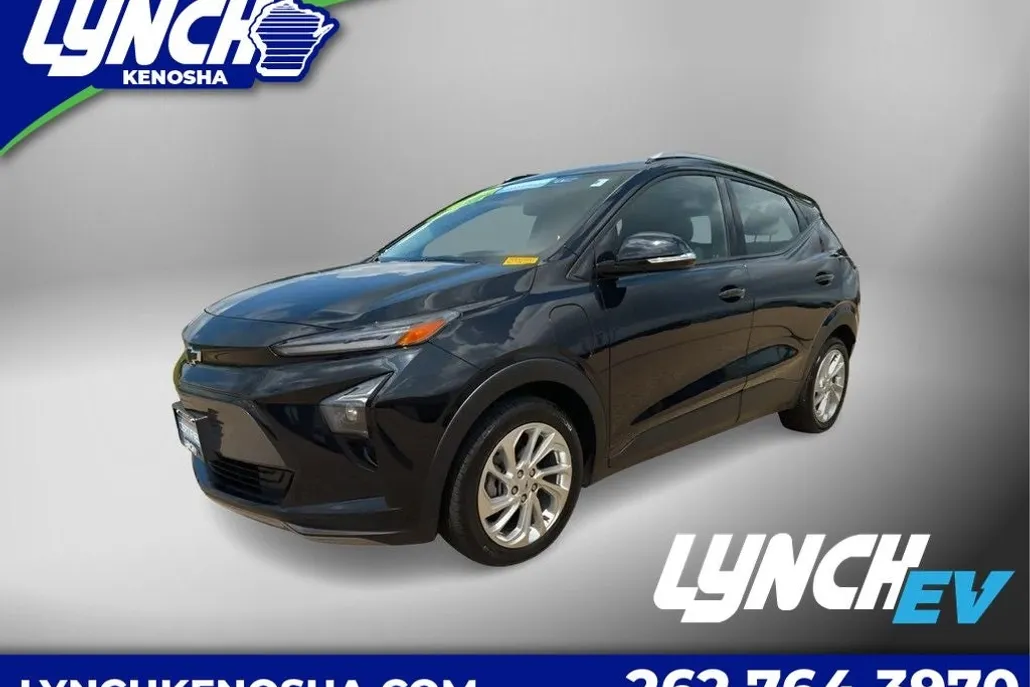 2023 Chevrolet Bolt EUV photo 1