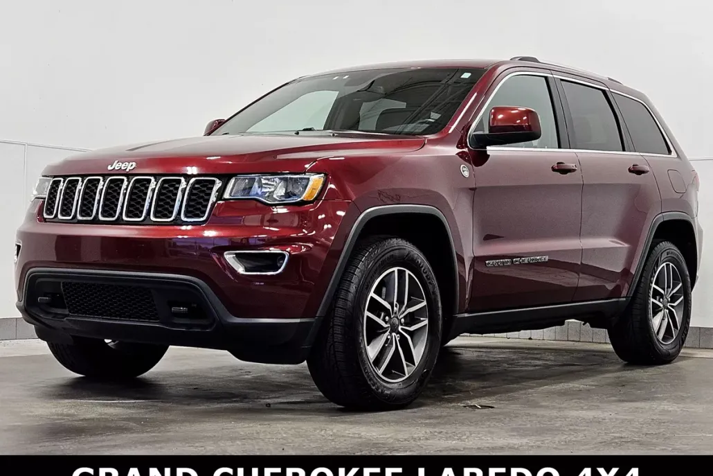 2020 Jeep Grand Cherokee Laredo photo 1