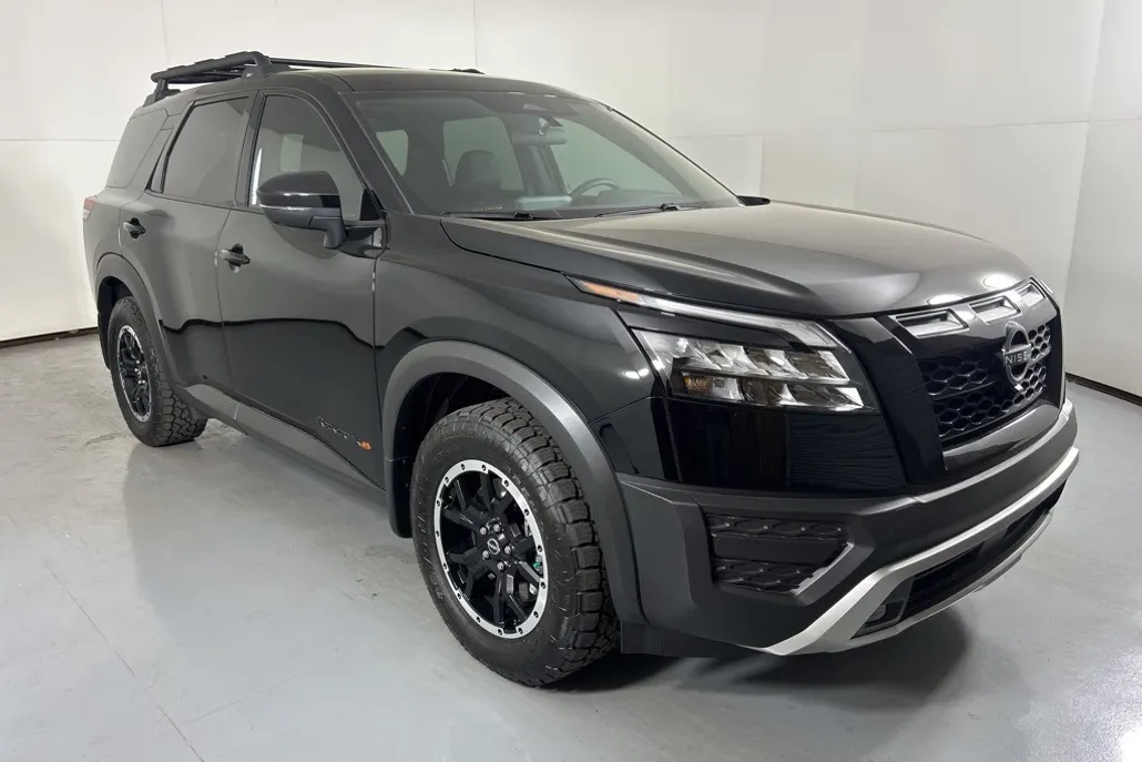 2025 Nissan Pathfinder Rock Creek photo 1