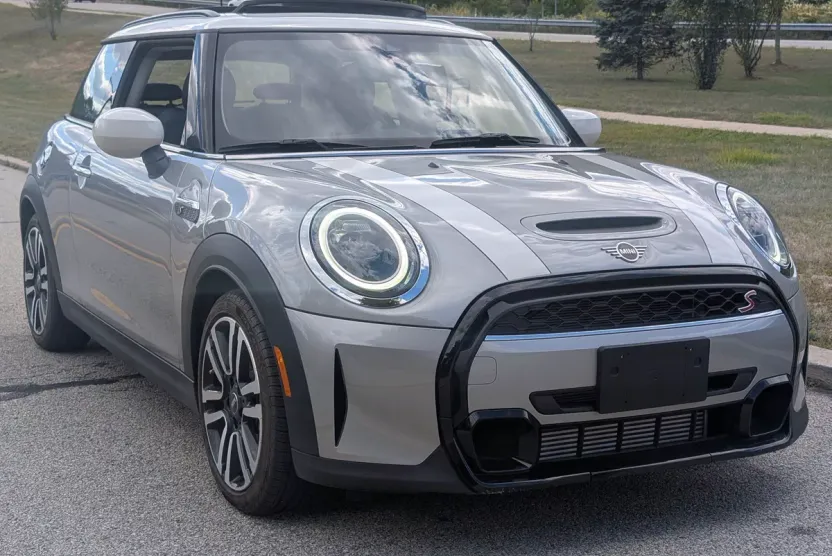 2024 Mini Cooper 2 Door Hardtop S photo 1