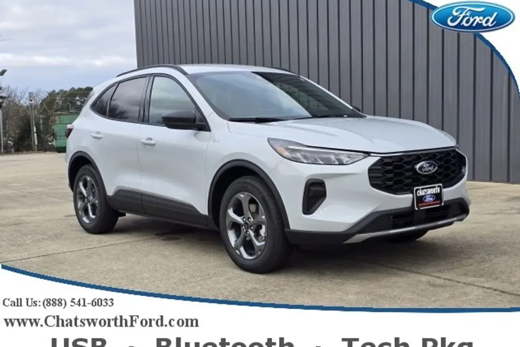2025 Ford Escape ST-Line photo 1