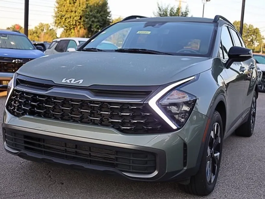 2023 Kia Sportage X-Line photo 1
