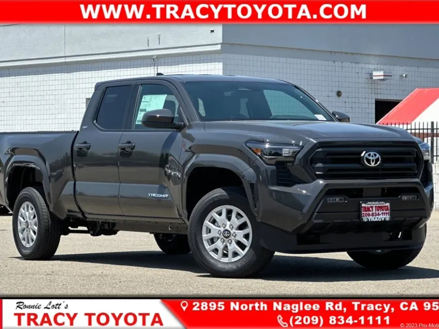 2025 Toyota Tacoma SR5 Double Cab photo 1
