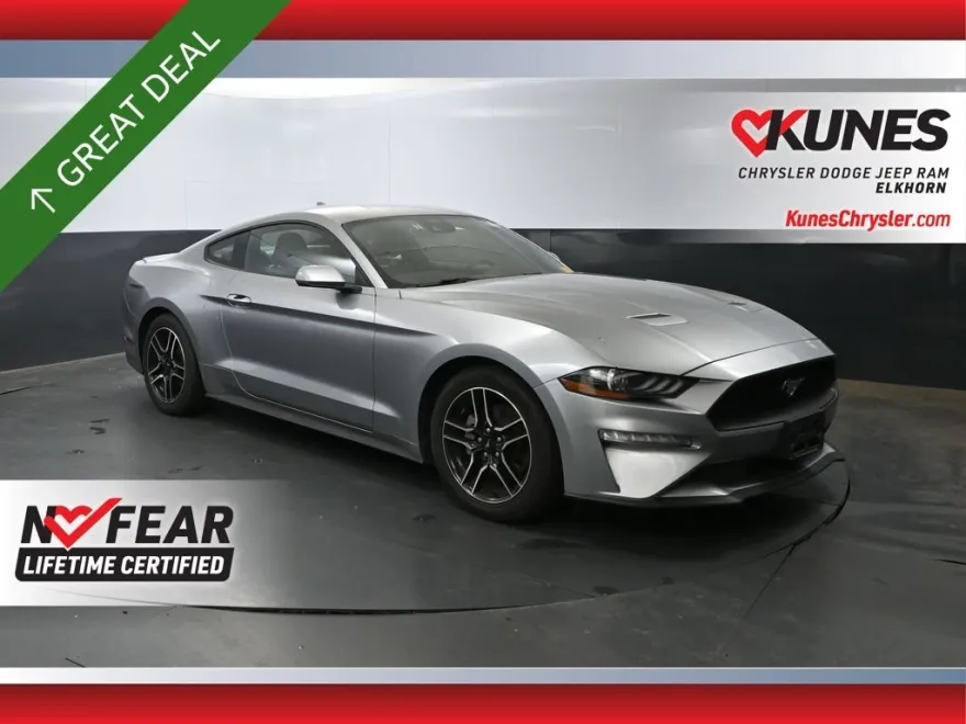 2023 Ford Mustang EcoBoost Premium photo 1