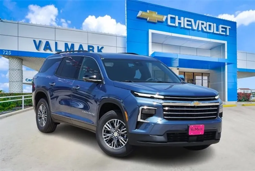 2026 Chevrolet Traverse photo 1