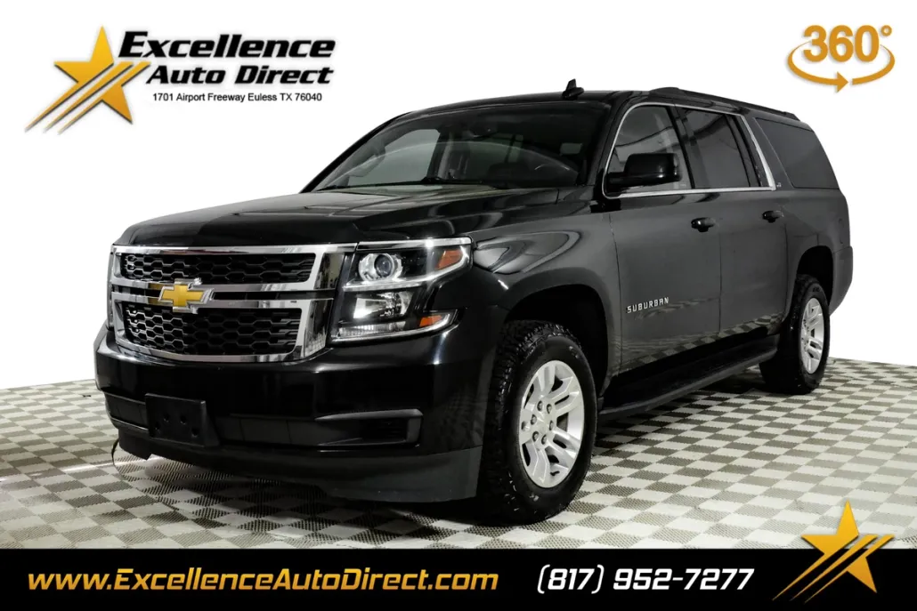 2019 Chevrolet Suburban LT photo 1