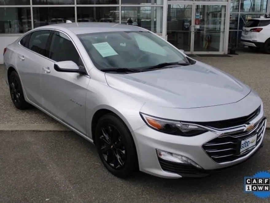 2022 Chevrolet Malibu photo 1