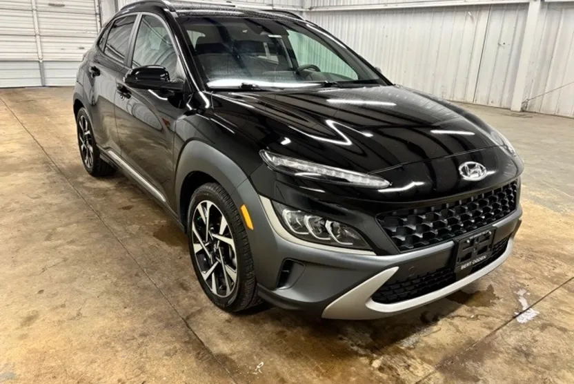 2022 Hyundai Kona Limited photo 1
