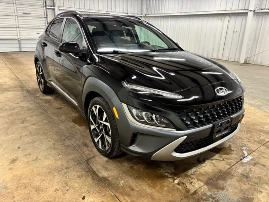 2022 Hyundai Kona Limited photo 1