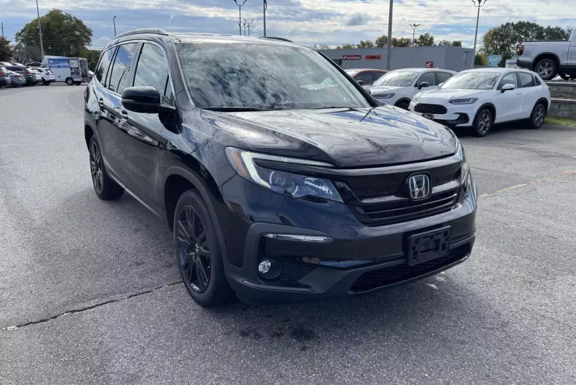 2022 Honda Pilot Special Edition photo 1