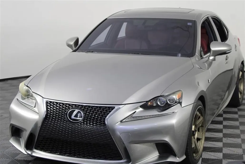 2015 Lexus IS 250 photo 1