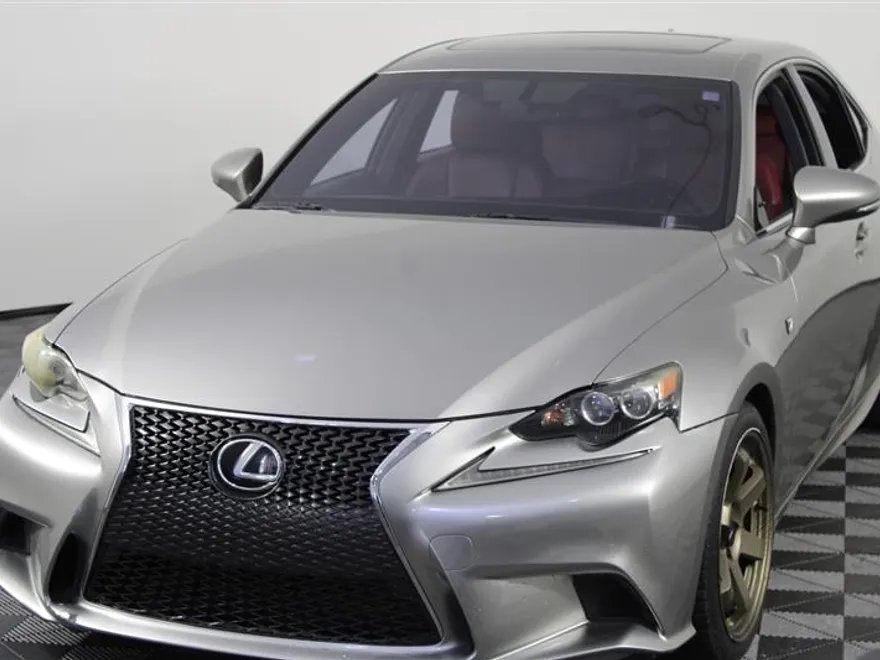 2015 Lexus IS 250 photo 1