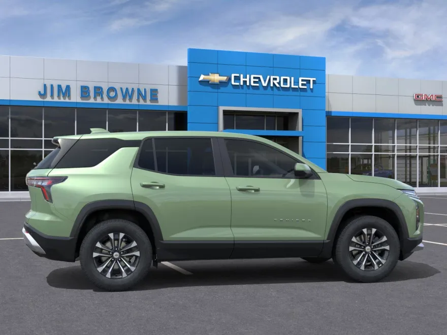 2026 Chevrolet Equinox LT photo 1