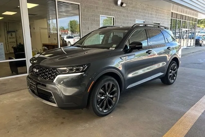 2022 Kia Sorento X-Line SX Prestige photo 1
