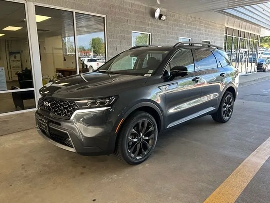2022 Kia Sorento X-Line SX Prestige photo 1