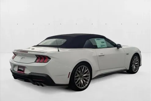2025 Ford Mustang GT Premium Convertible photo 3