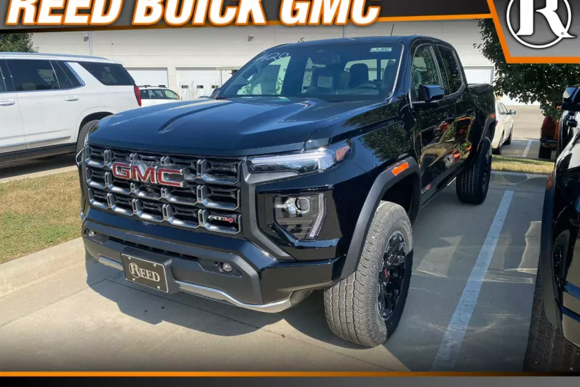 2026 Gmc Canyon AT4 photo 1