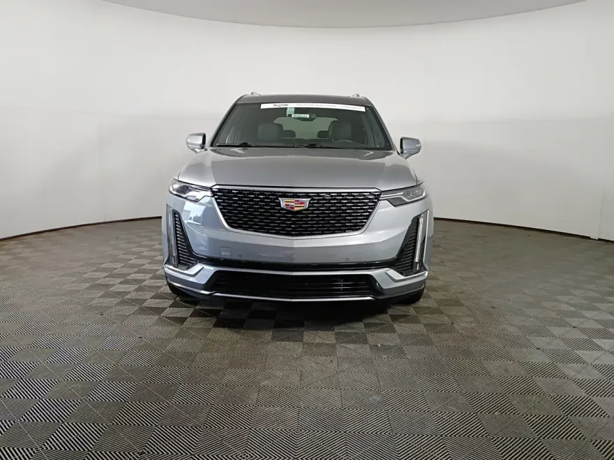 2025 Cadillac XT6 Premium Luxury photo 1